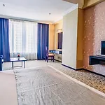 New York Hotel